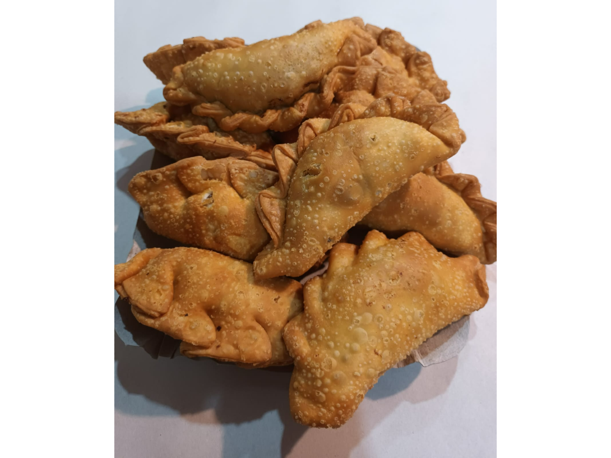 Docena de Empanadas Fritas
