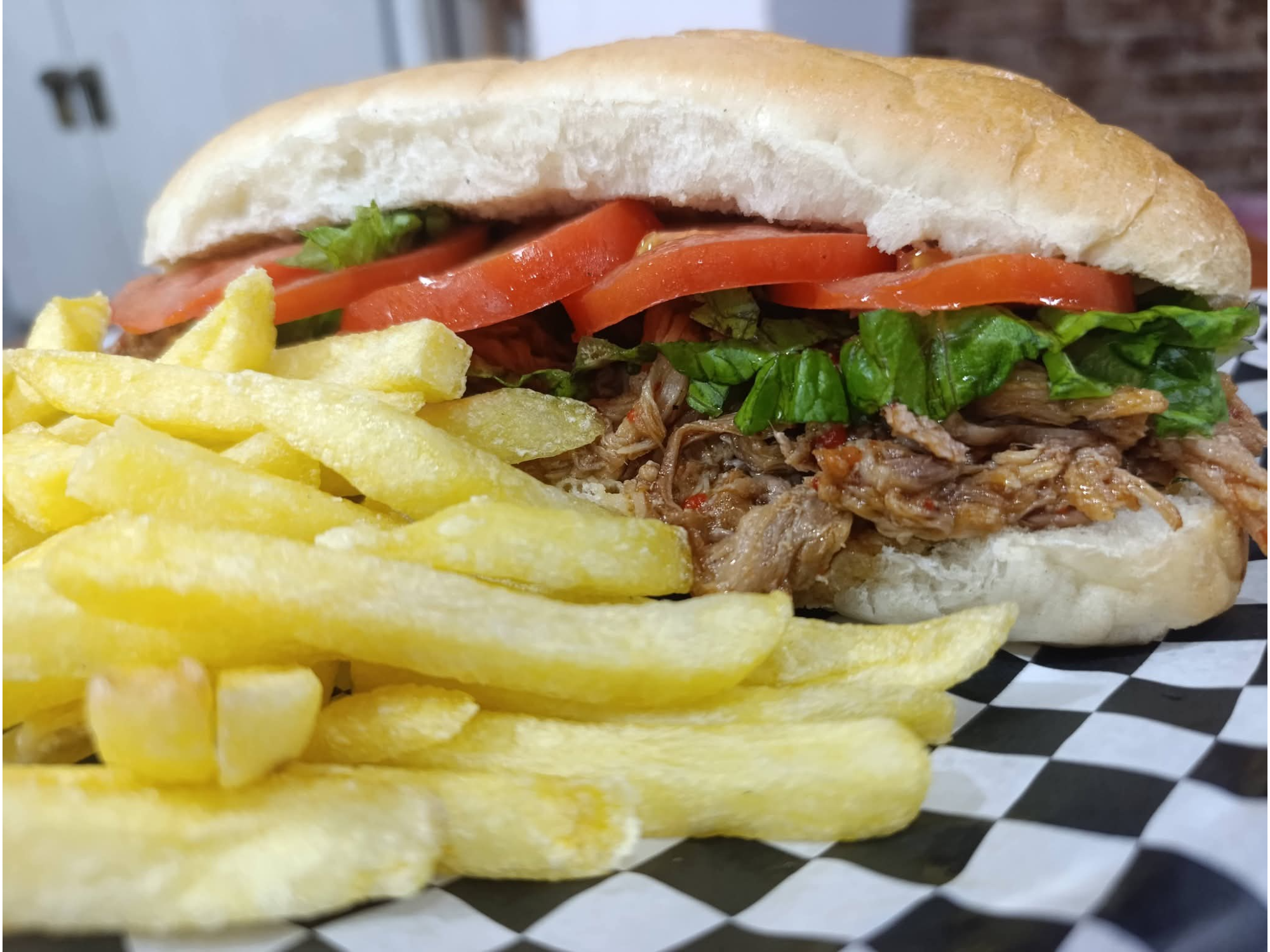 2 sandwiches de bondiola ch completos