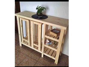 Barra con estantes sola o con taburetes de Deco maderas