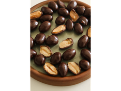 MANÍ BAÑADO EN CHOCOLATE