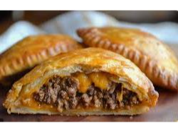 EMPANADA CHEESEBURGUER (Congelada lista para cocinar)