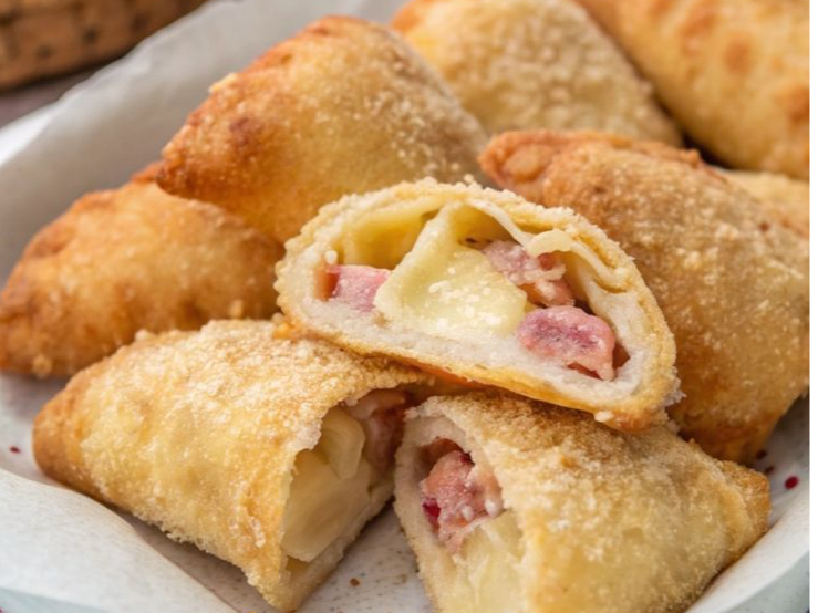 EMPANADA DE JAMON , QUESO Y HUEVO (Congelada lista para cocinar)