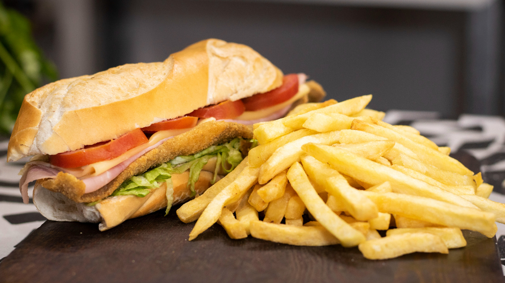 SANDWICH DE MILA MOLIDA