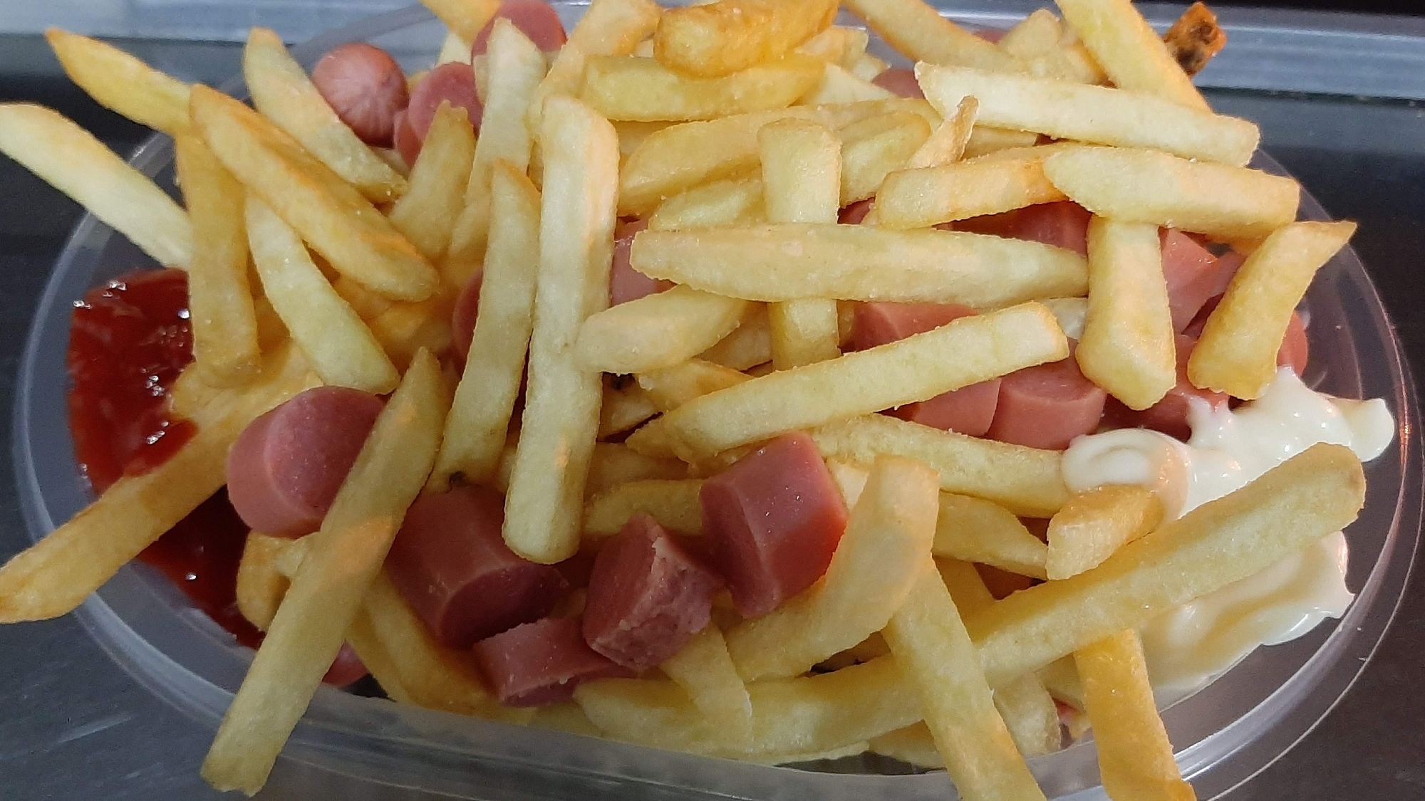 Salchipapa individual