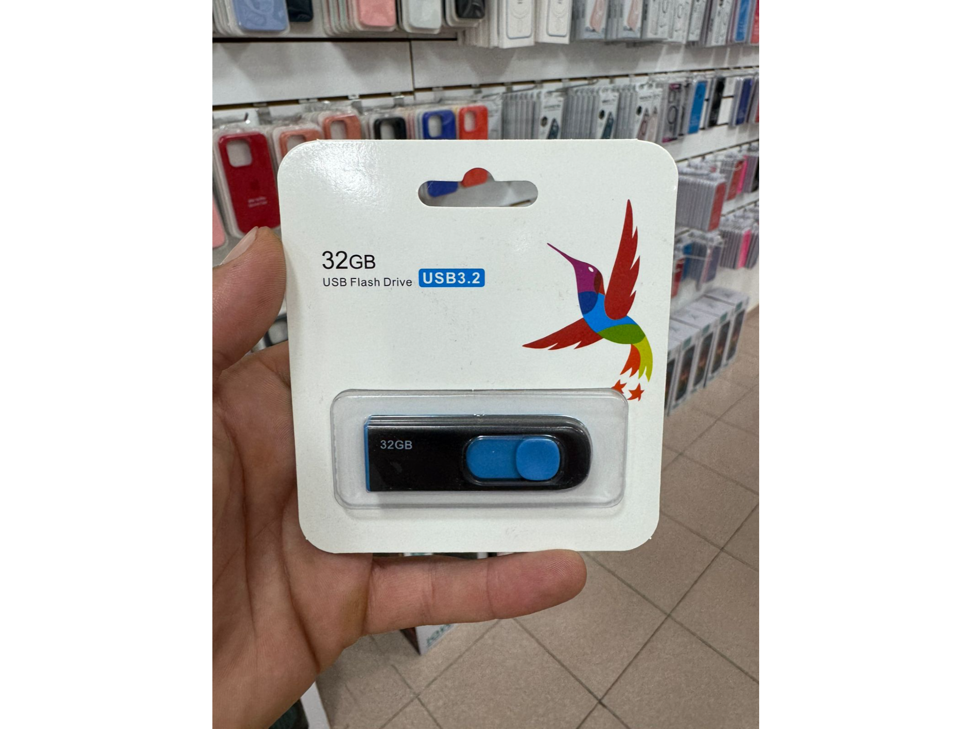 PENDRIVE 32 GB NETMAK MOD 979