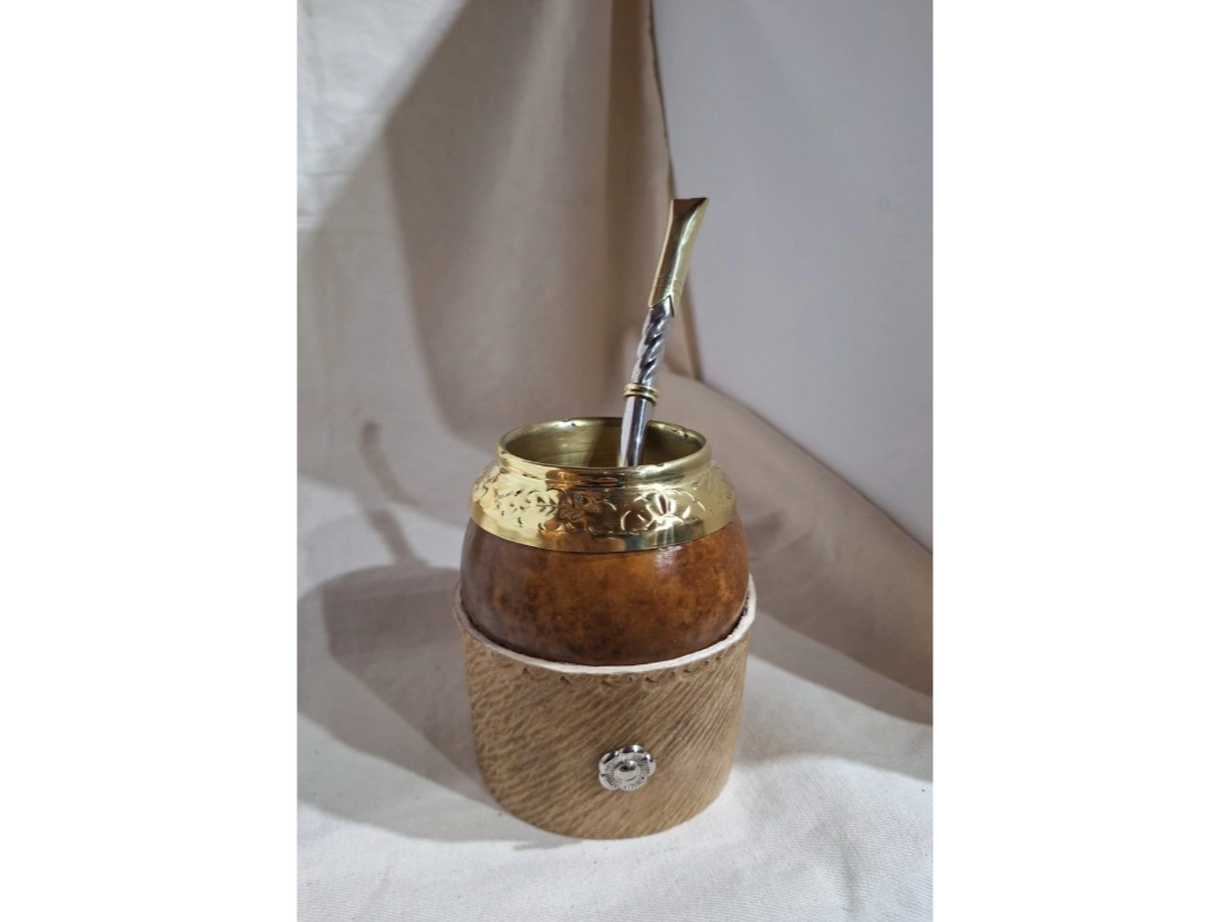 Torpedo cincelado-base con aplique