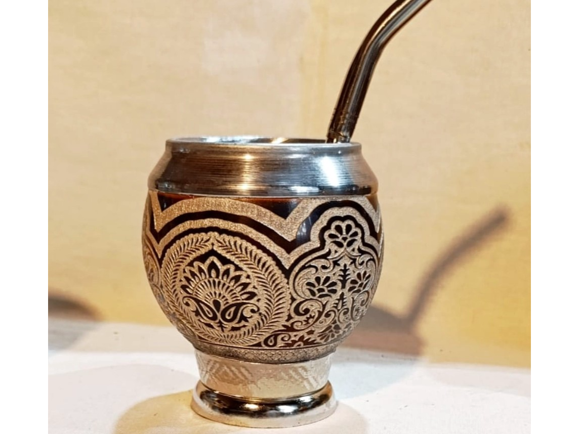 Mate Tallado con base y Virola