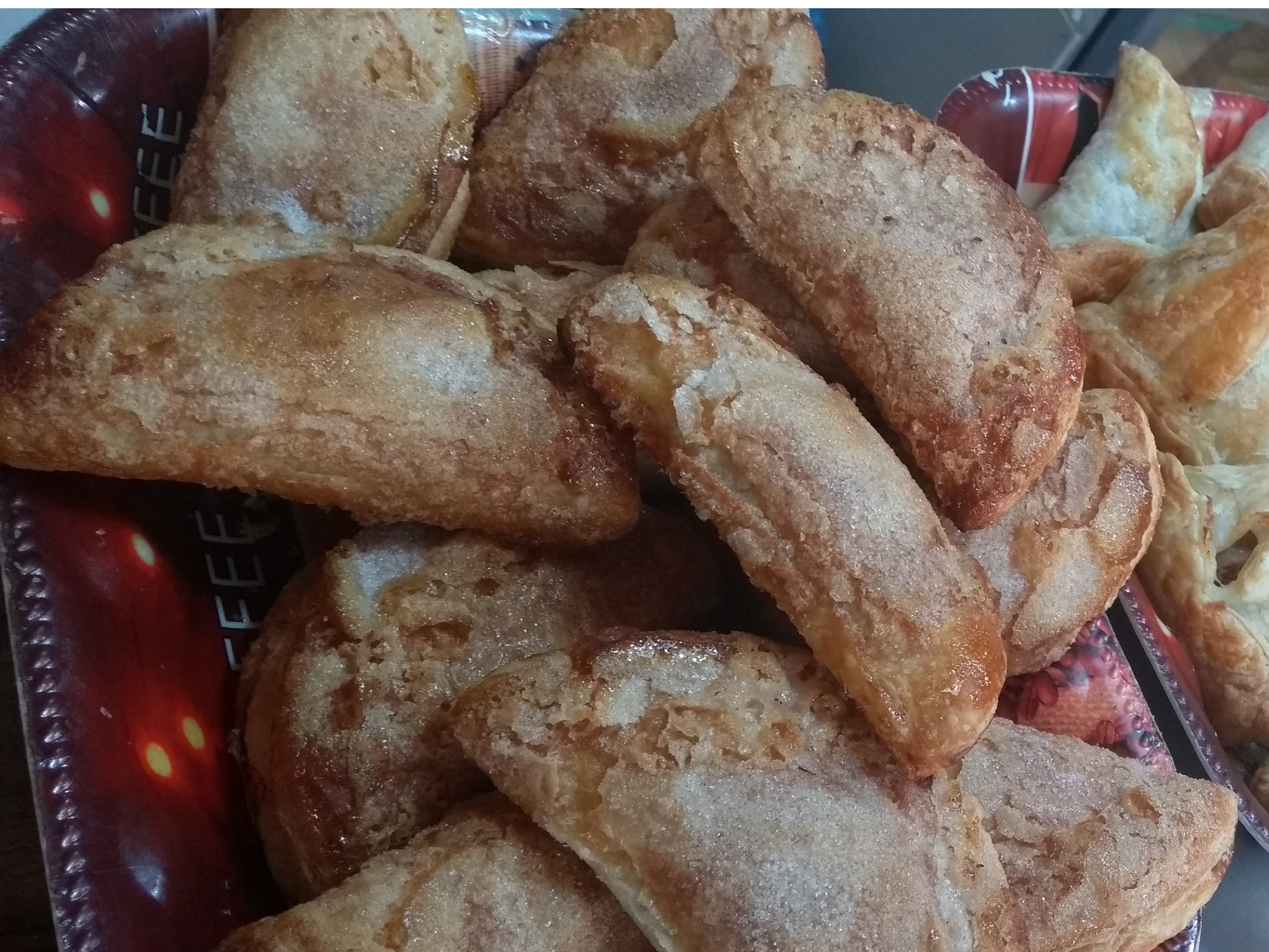 Jamón y queso en doble hojaldre