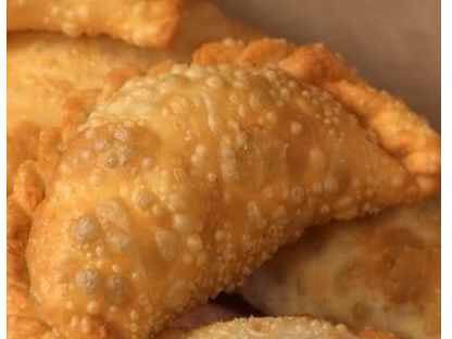 3 empanadas solo queso