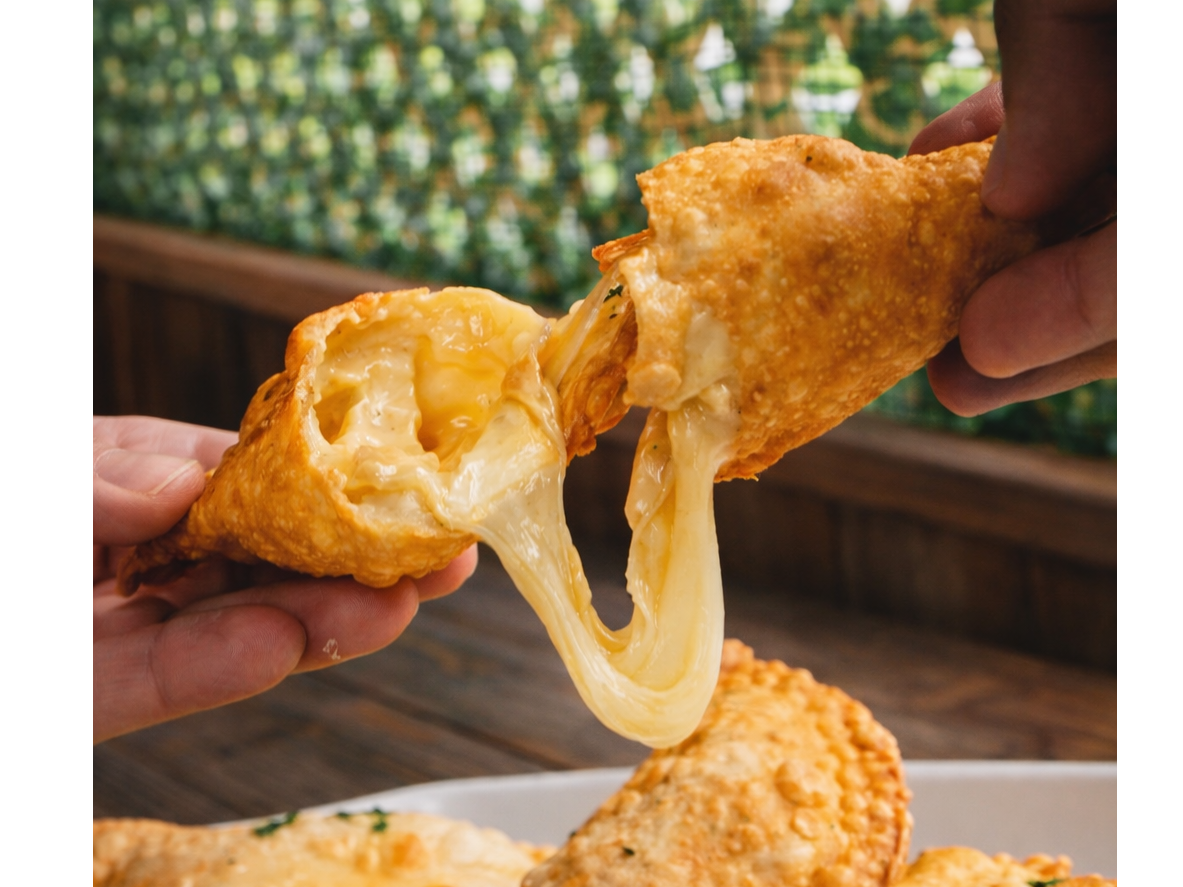 3 empanadas solo queso