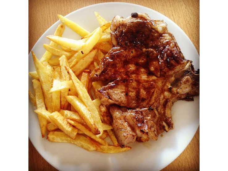 Costeleta con papas