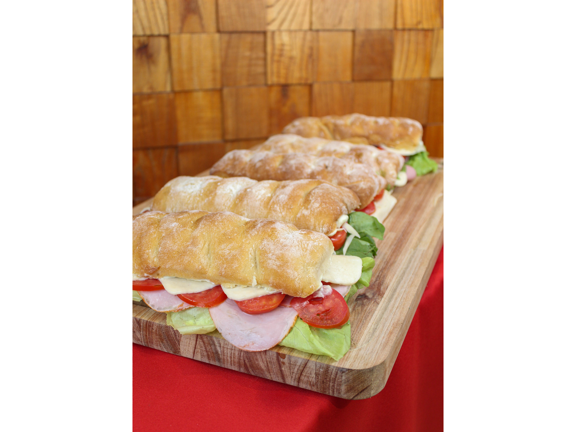 Salame, queso y dos verduras a elección de Constantino Sandwich - Alto Alberdi