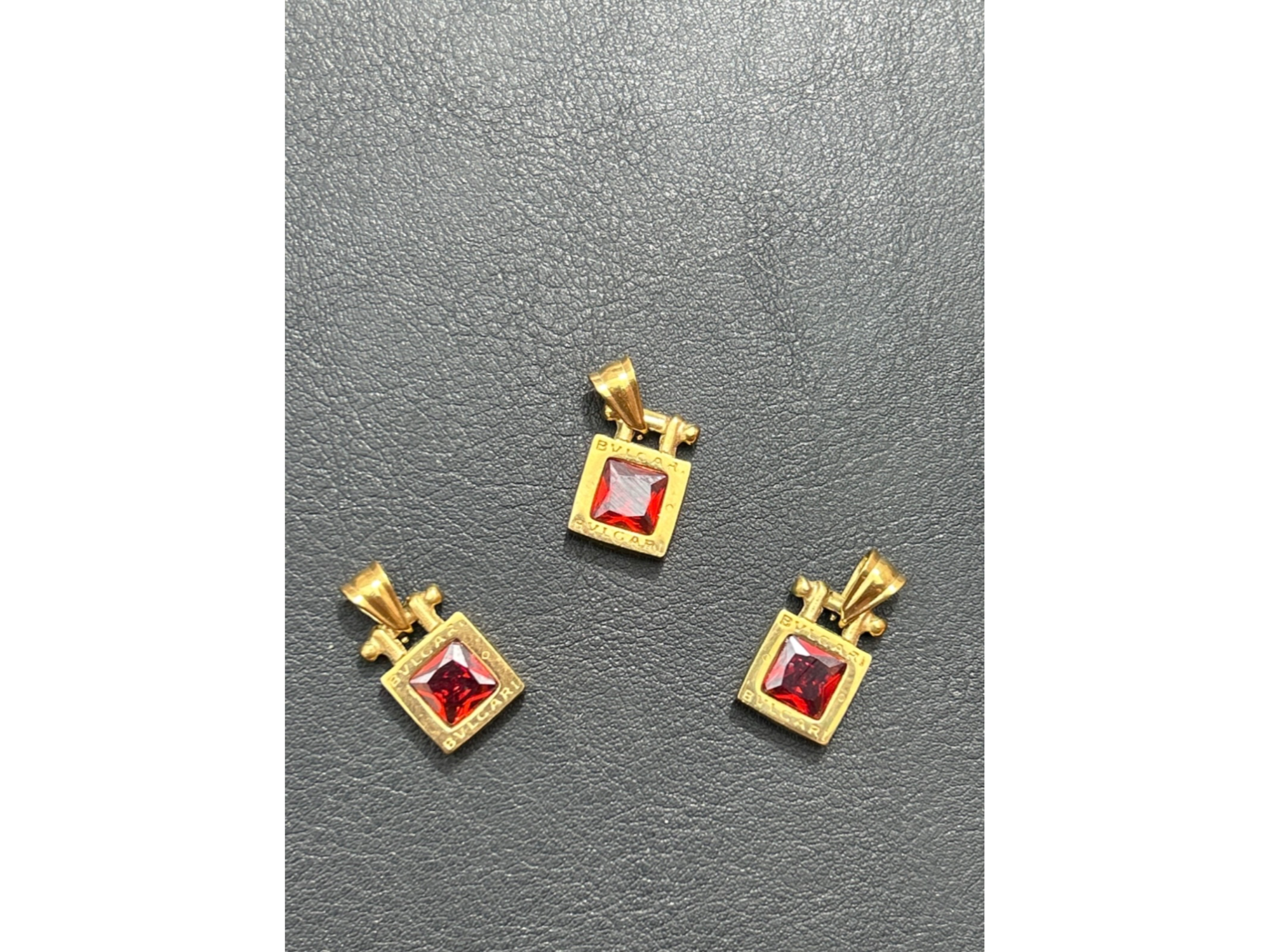 Bvlgari rojo