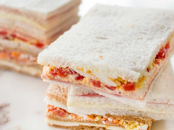 Jamón cocido y palmitos en salsa golf