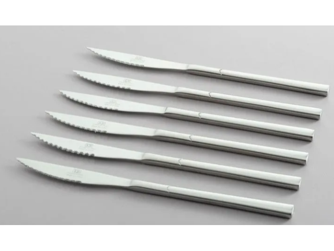 Cuchillo Asado Focus x Unidad