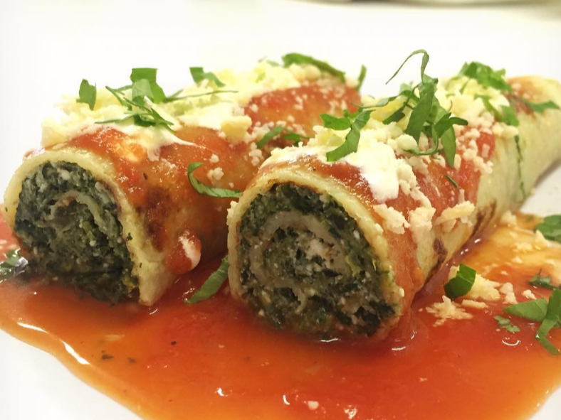 Canelones de espinaca y carne  - 1 porción