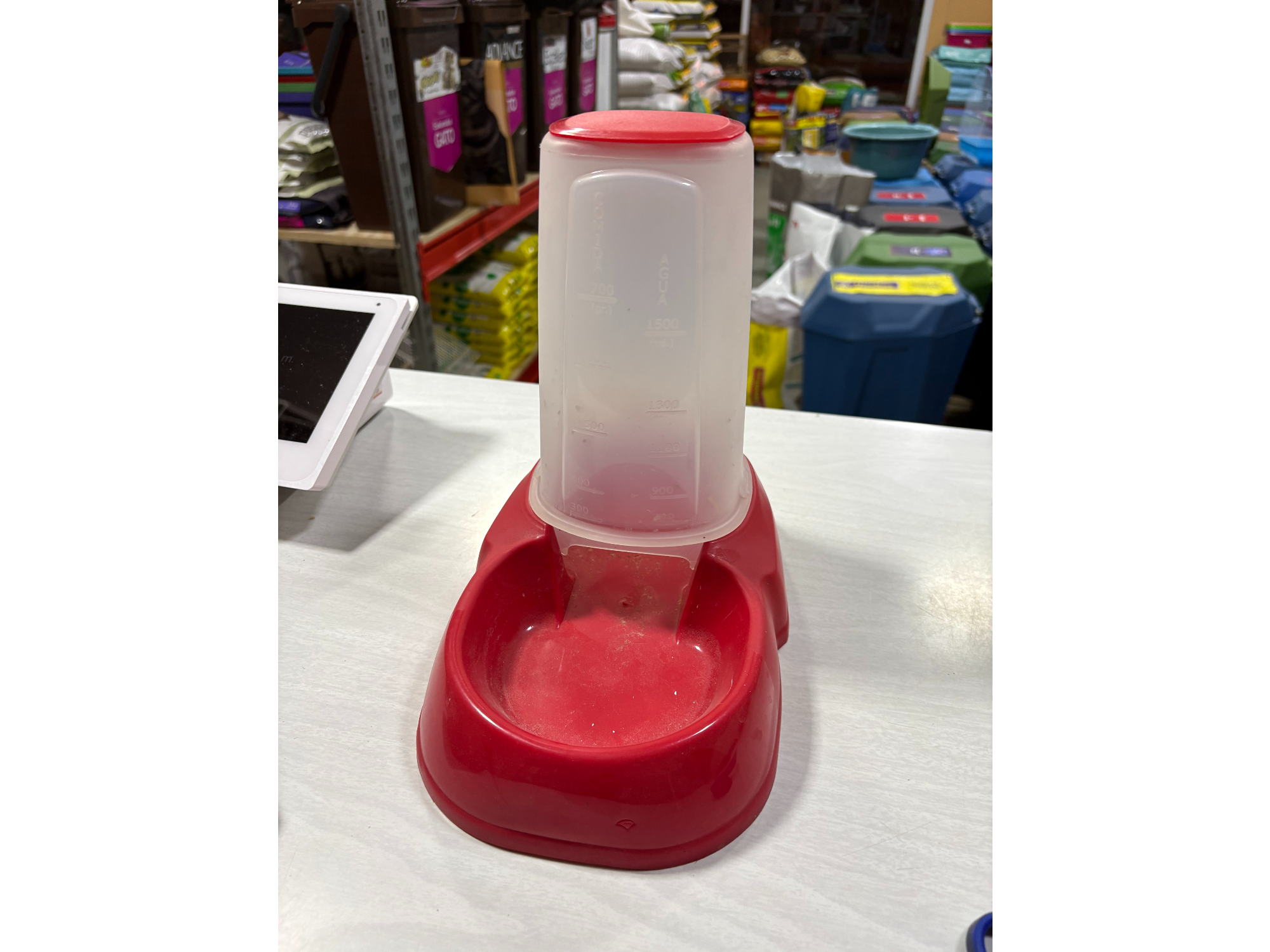 Dispenser comida/bebida x 600