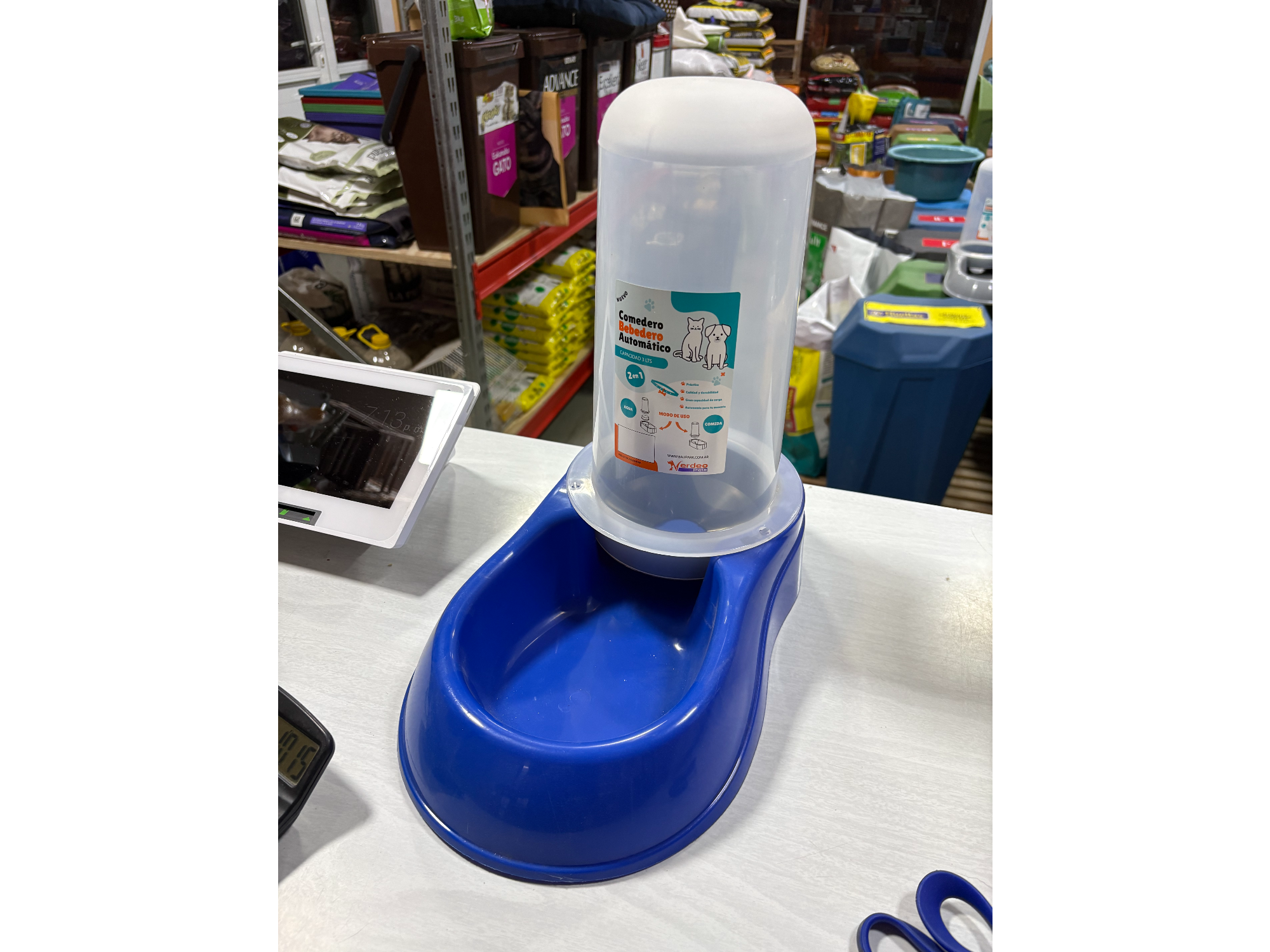 Dispenser comida/agua x 3 litros