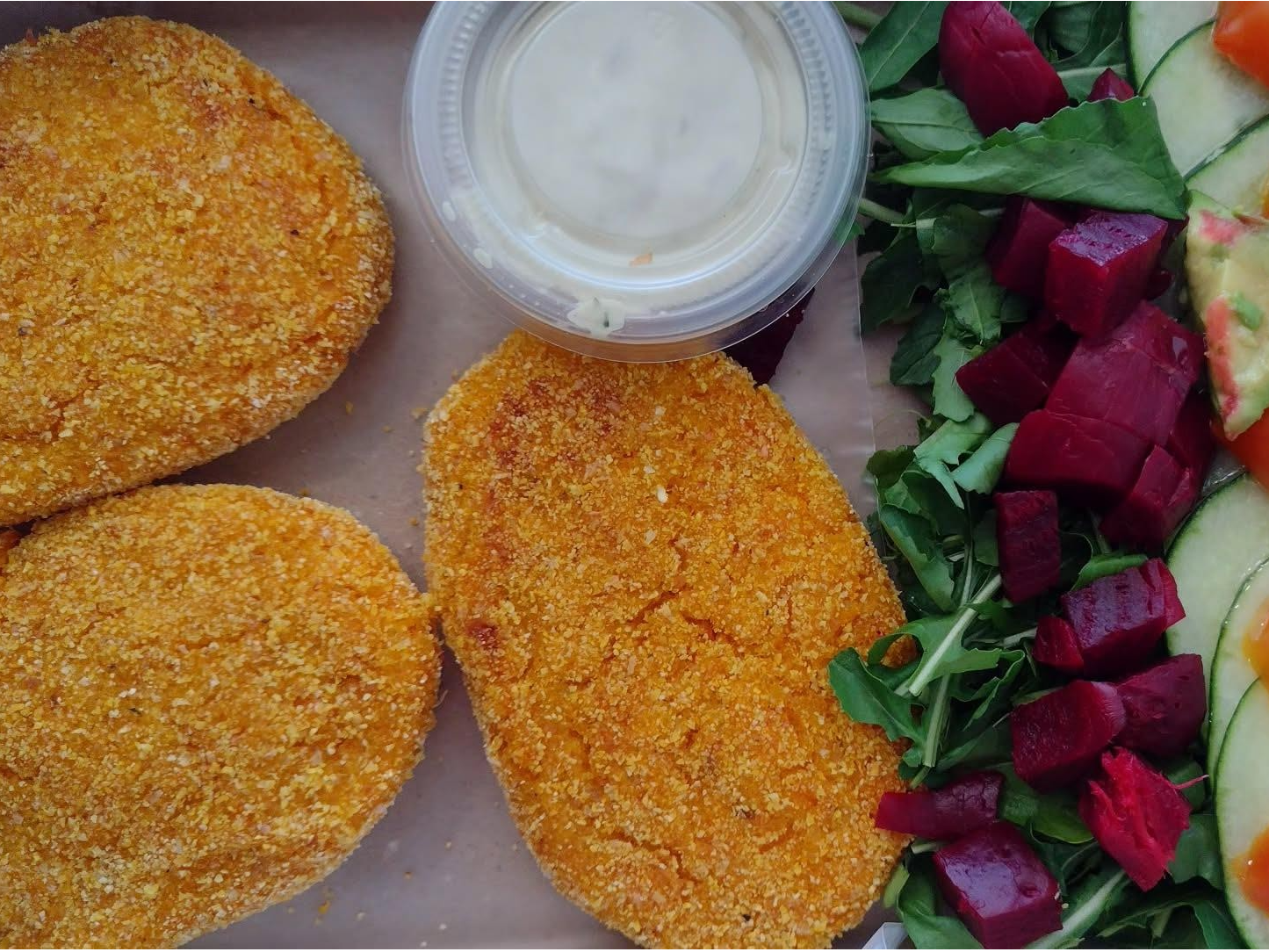 Supremitas con ensalada