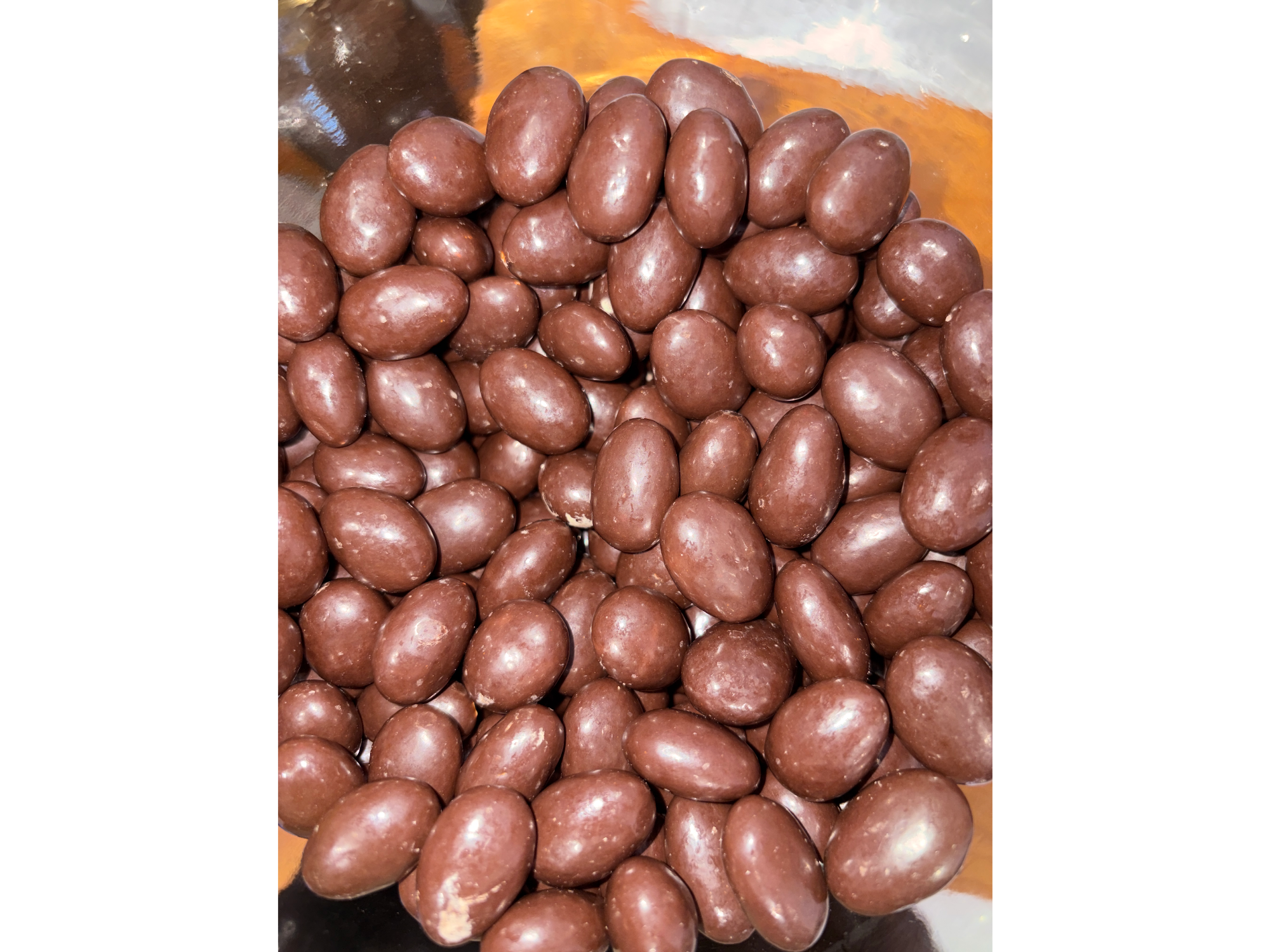 Almendras bañadas en chocolate