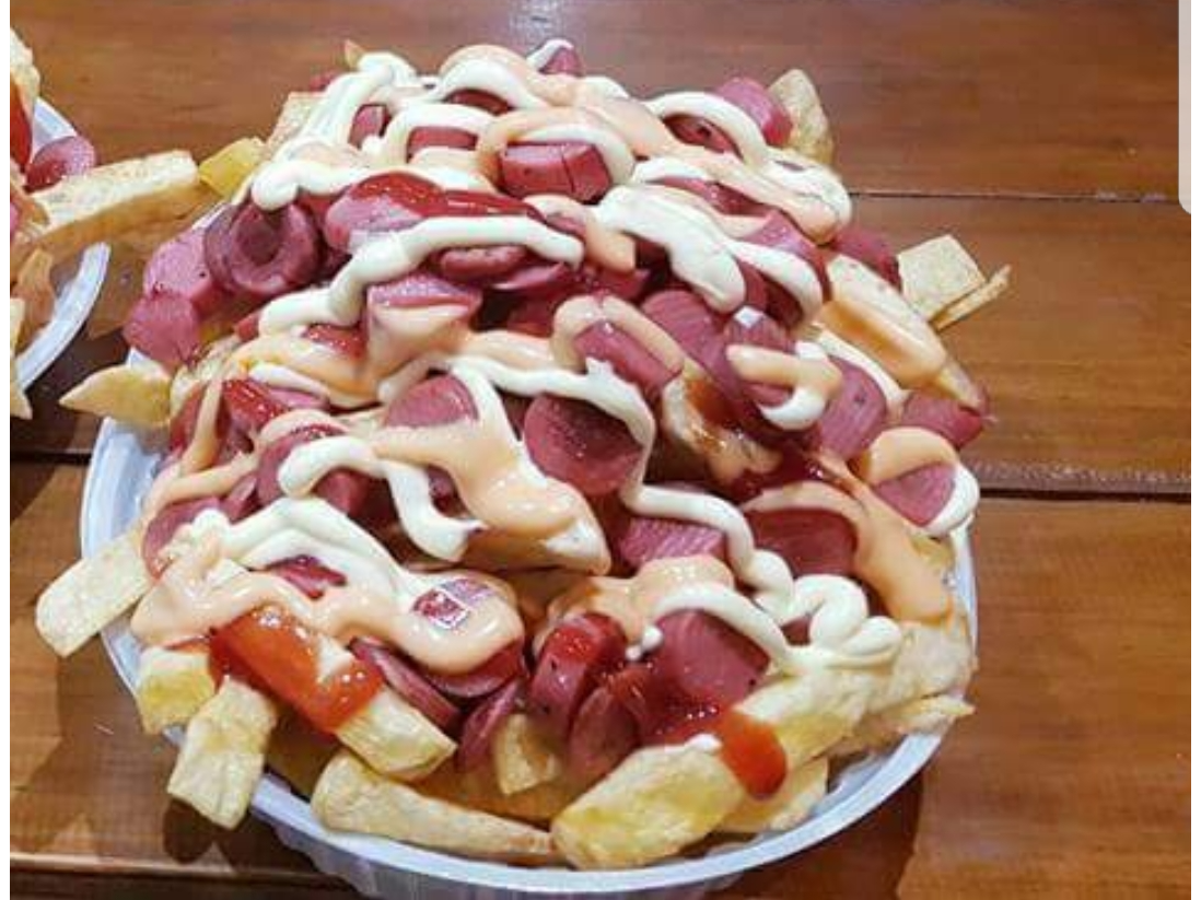 Salchipapas