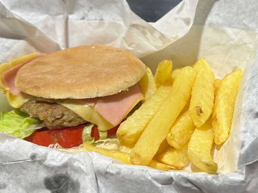 Hamburguesa individual con papas