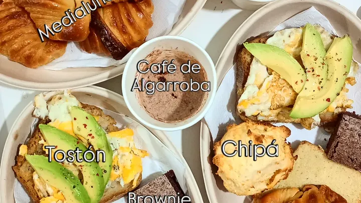 DESAYUNOS