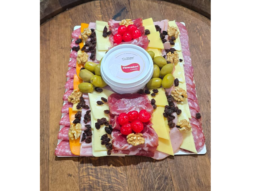 PICADA NAVIDAD N 2 CON UNTABLE CAMEMBERT de Lacteos y Fiambres Avenida
