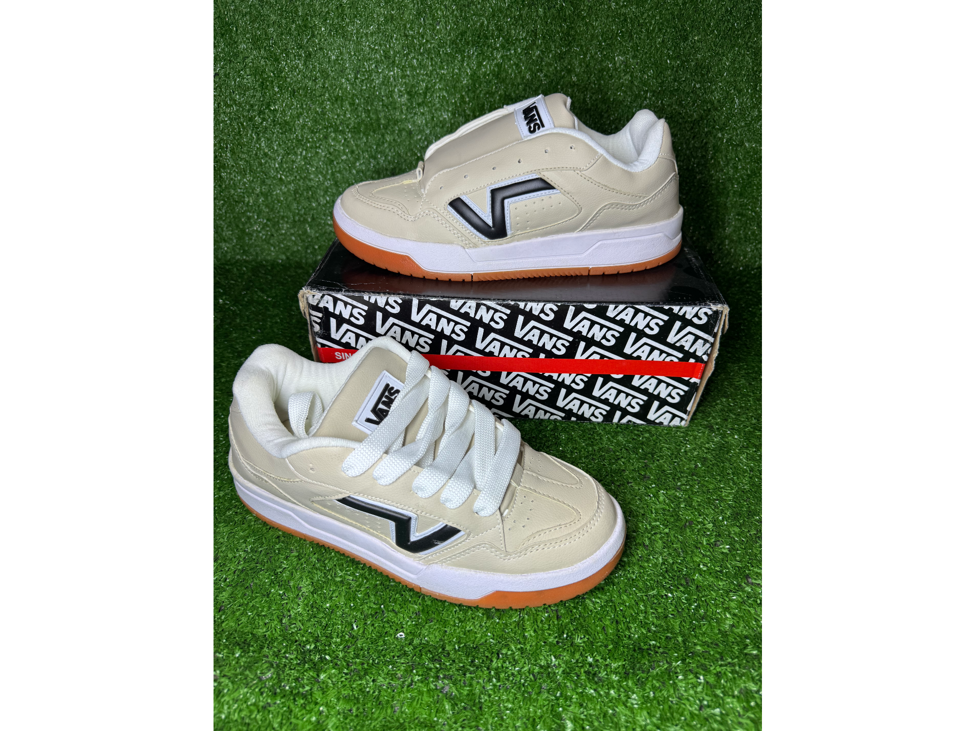 Vans Upland