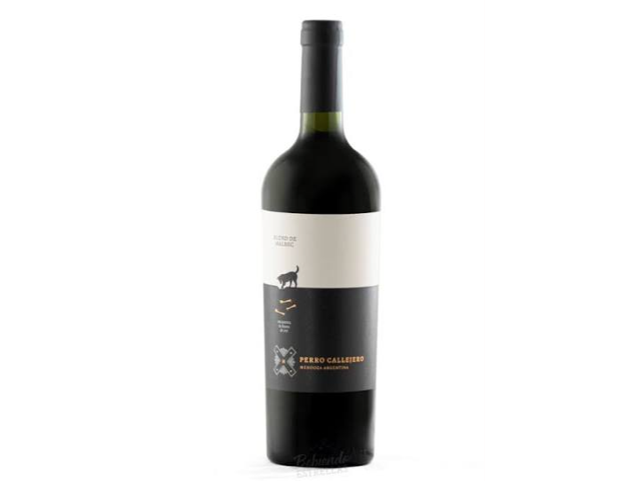 01 botella Perro  Callejero Malbec