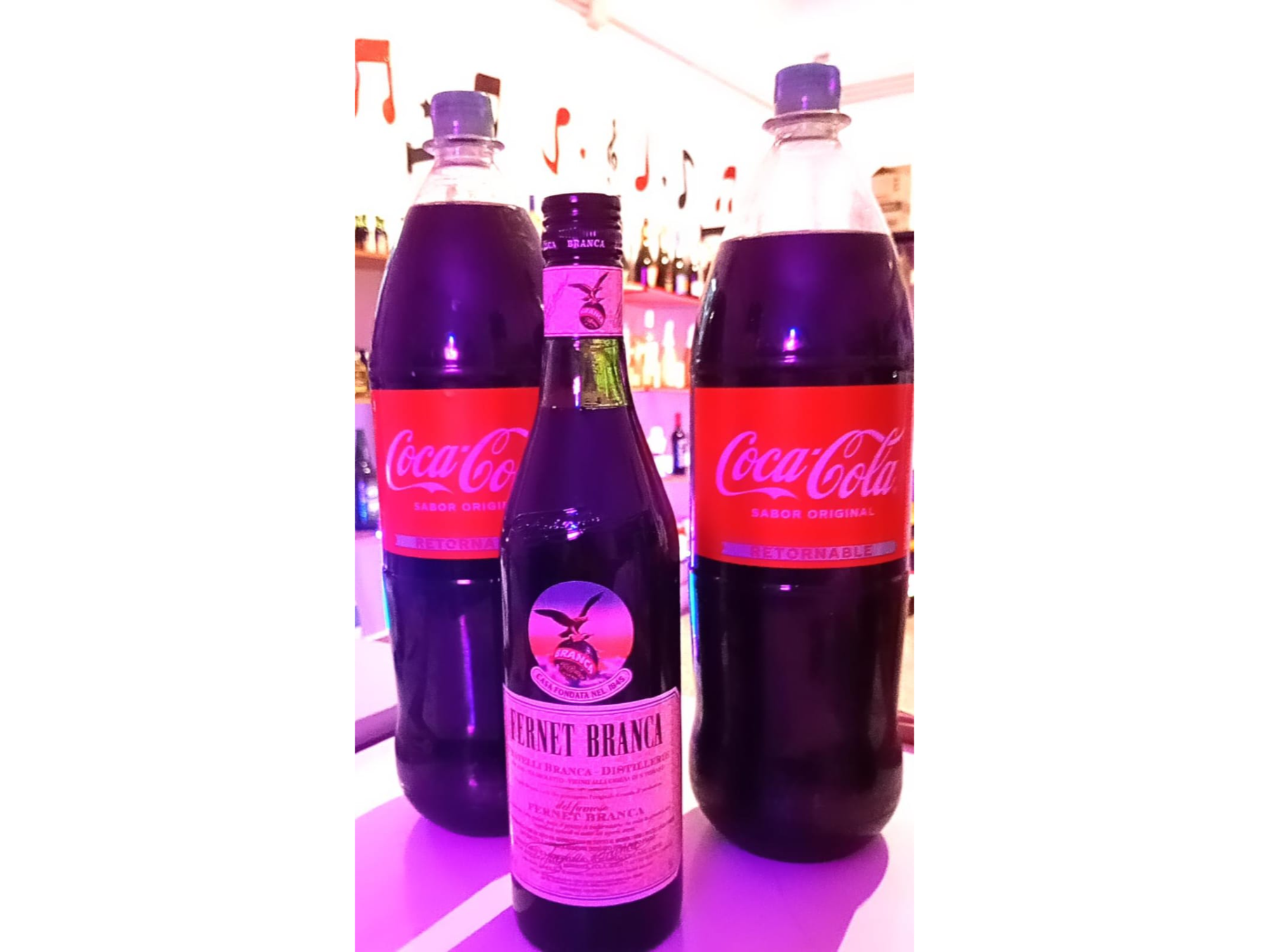 Branca 750 + 2 Cocas 2,5L Ret