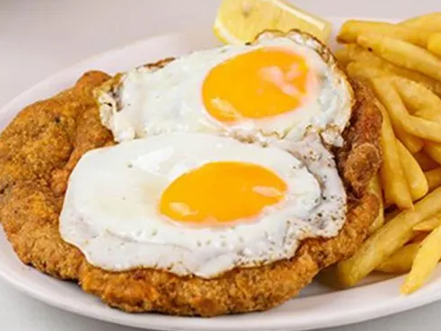 Milanesa de pollo a caballo