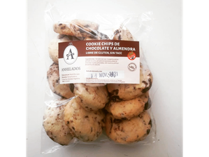 Galletas de chips de chocolate y almendras sin tacc, sin gluten de Livienglutenfee