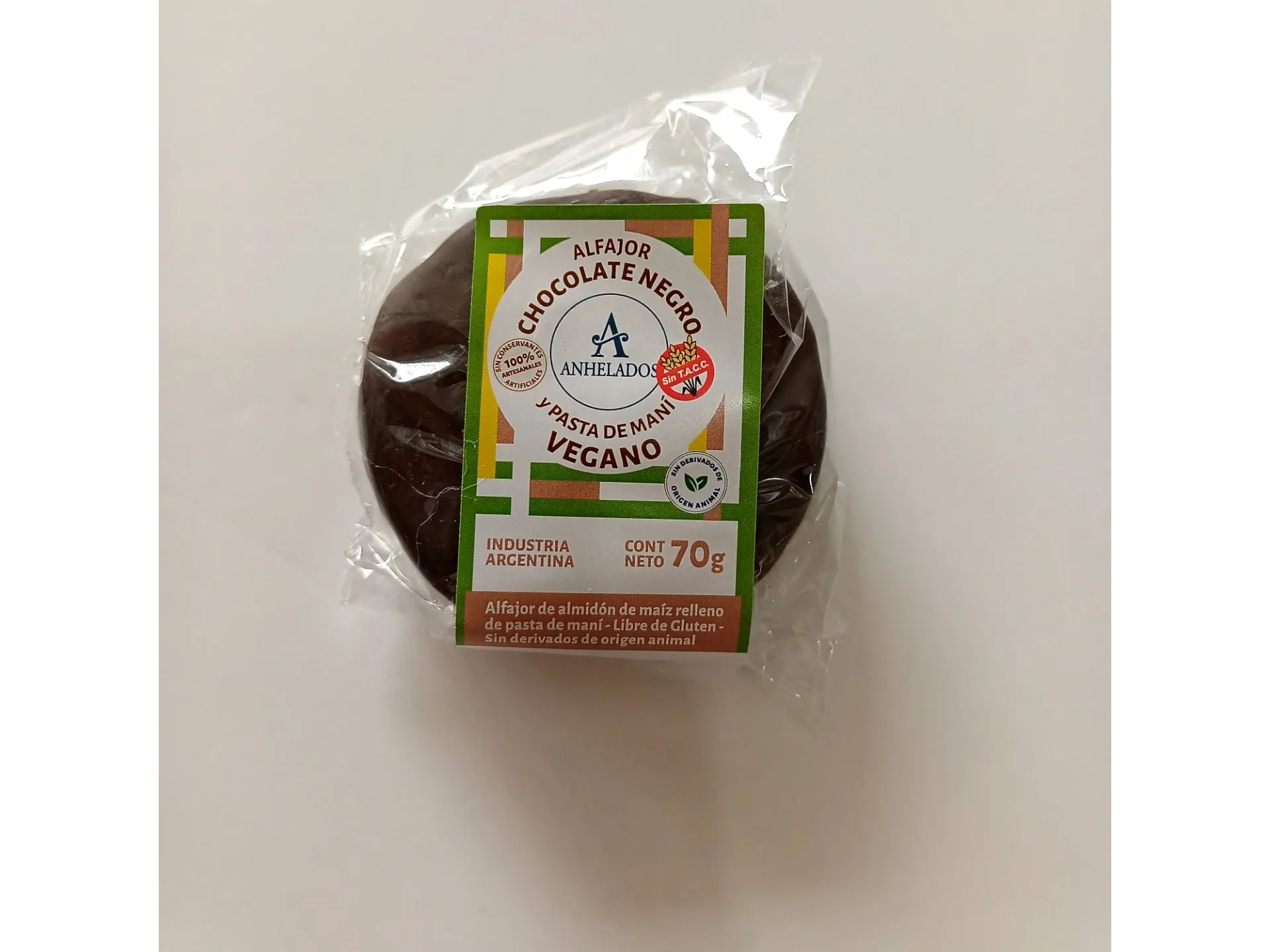 Alfajor de chocolate y maní sin tacc, sin azúcar, apto keto y vegano