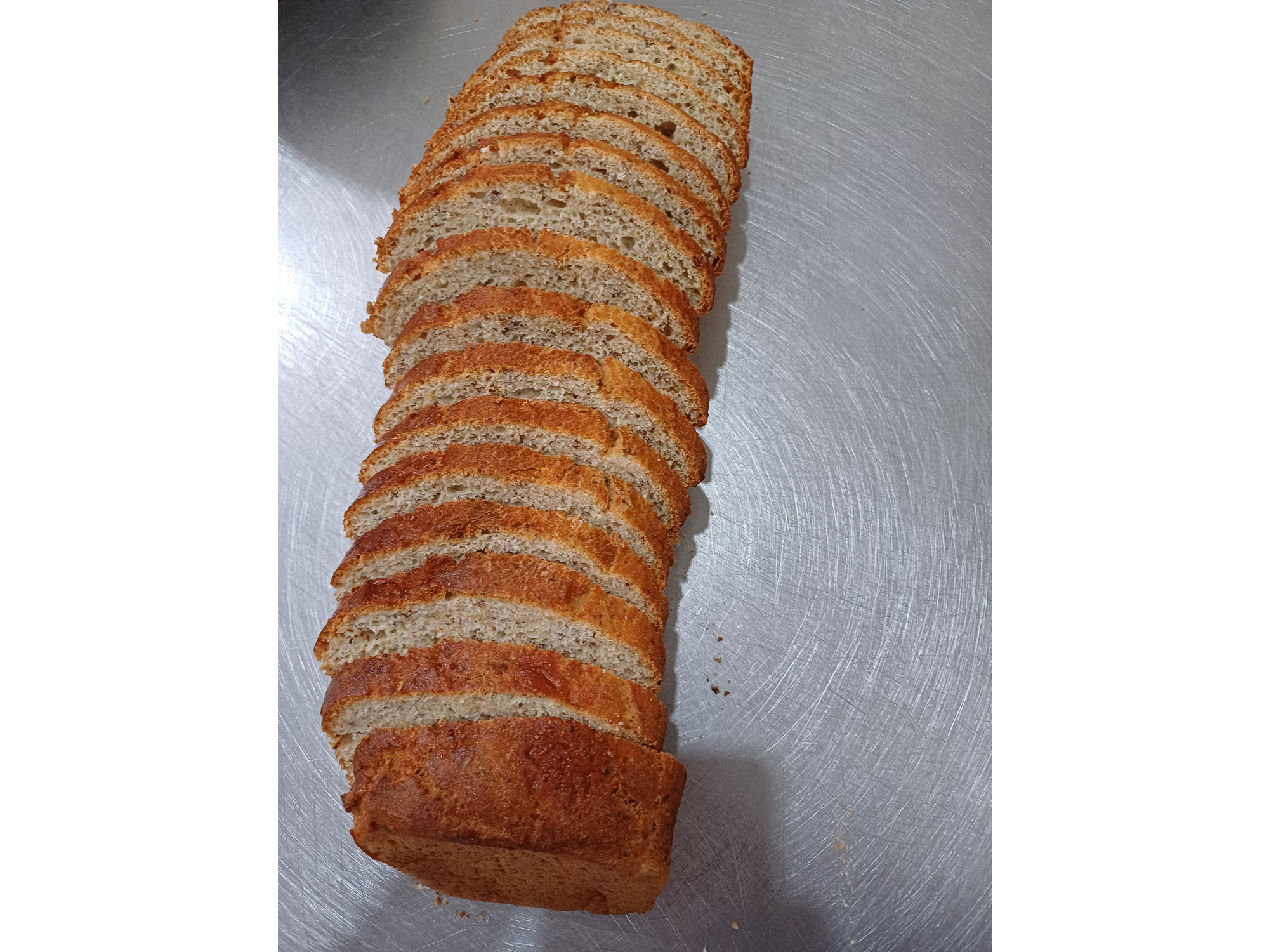Pan de molde con harina de almendra y harina de coco sin tacc, sin lactosa y sin azúcar apto keto