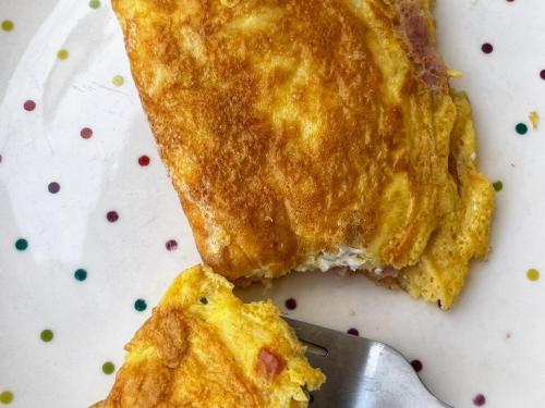 Omellete de Jamón y Queso