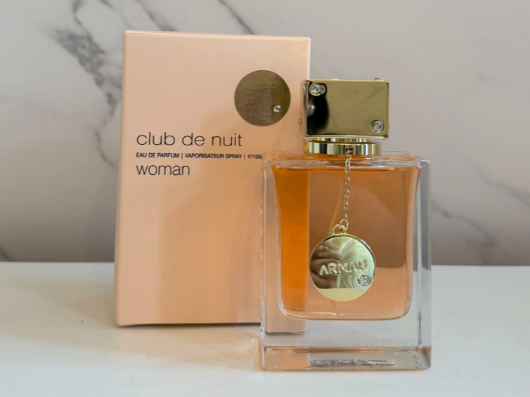 Club de Nuit Woman