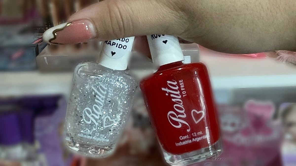 UÑAS