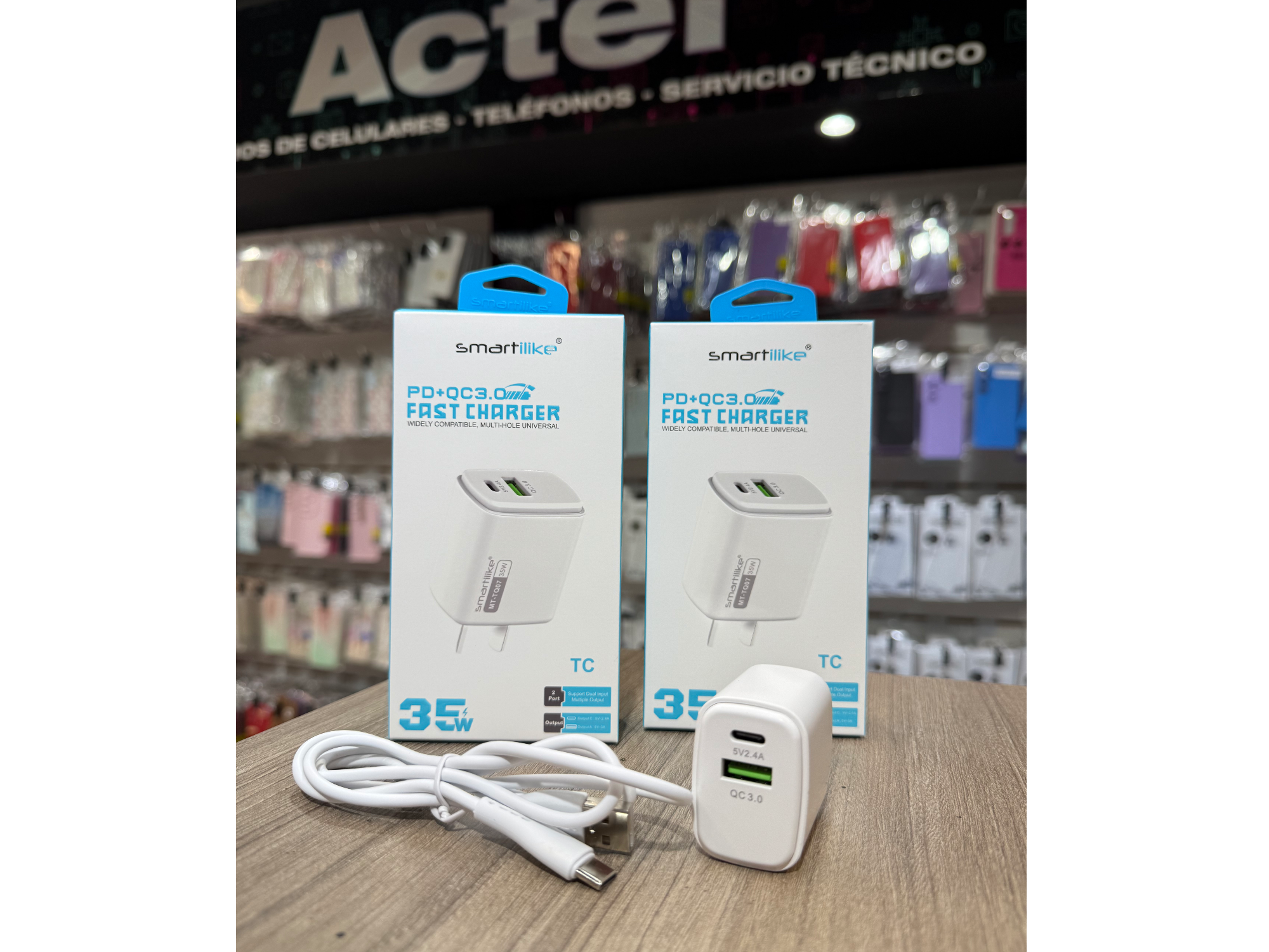 Cargador 35W / MT-TQ07 / 2 PUERTO + CABLE