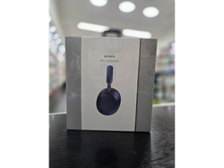 AURICULAR BY SONY // WH1000XM4