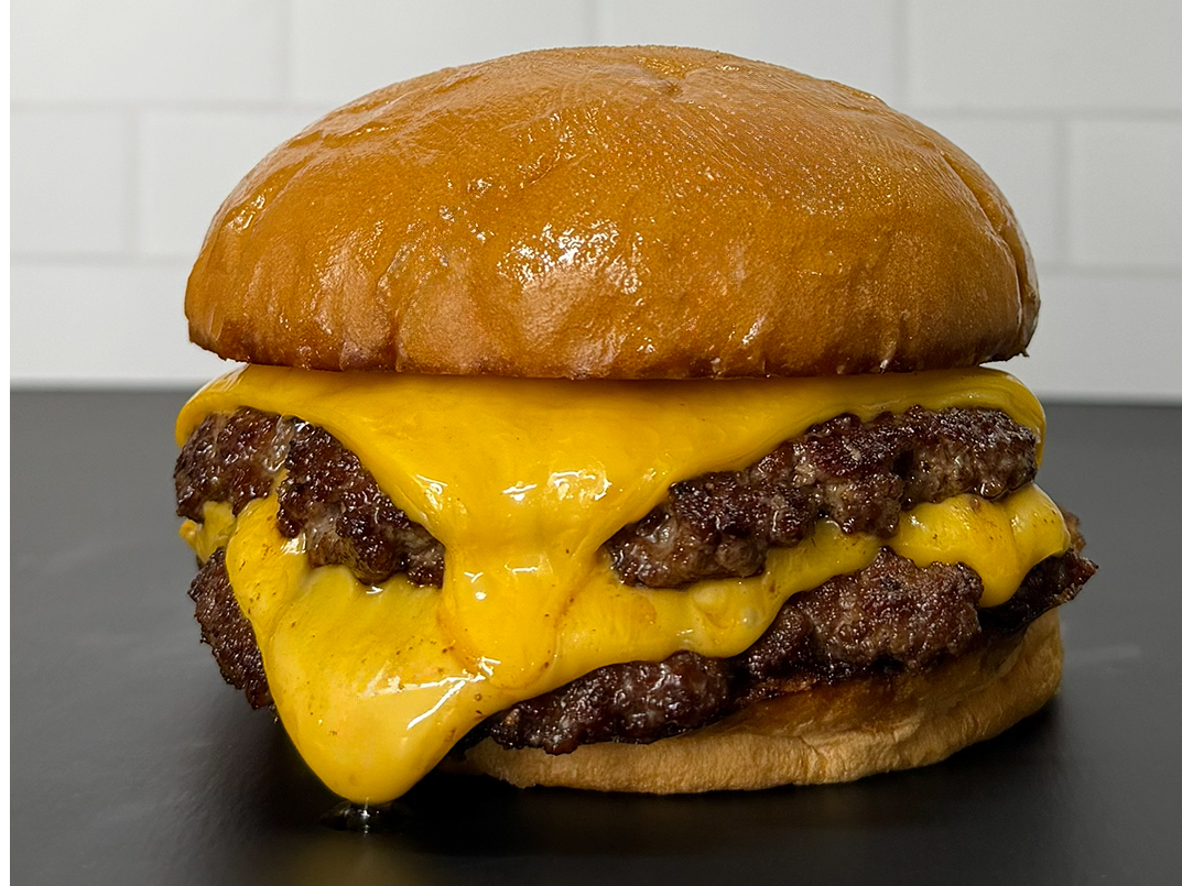 Cheese triple c/ papas