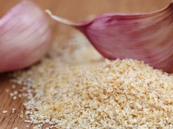 Ajo granulado