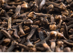 Clavo de olor x 100g