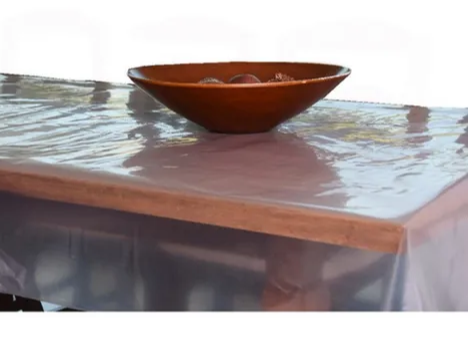 CUBRE MANTEL VINILICO 90 MICRONES  2.20 X 1.40 MTS