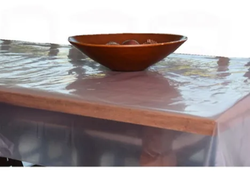CUBRE MANTEL VINILICO 90 MICRONES 2.20 X 1.40 MTS