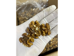 Nuez Mariposa Dorada