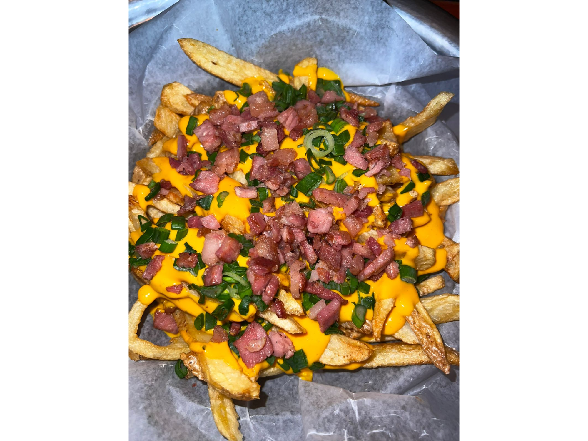 CAJA DE PAPAS CHEDDAR BACON CON VERDEO