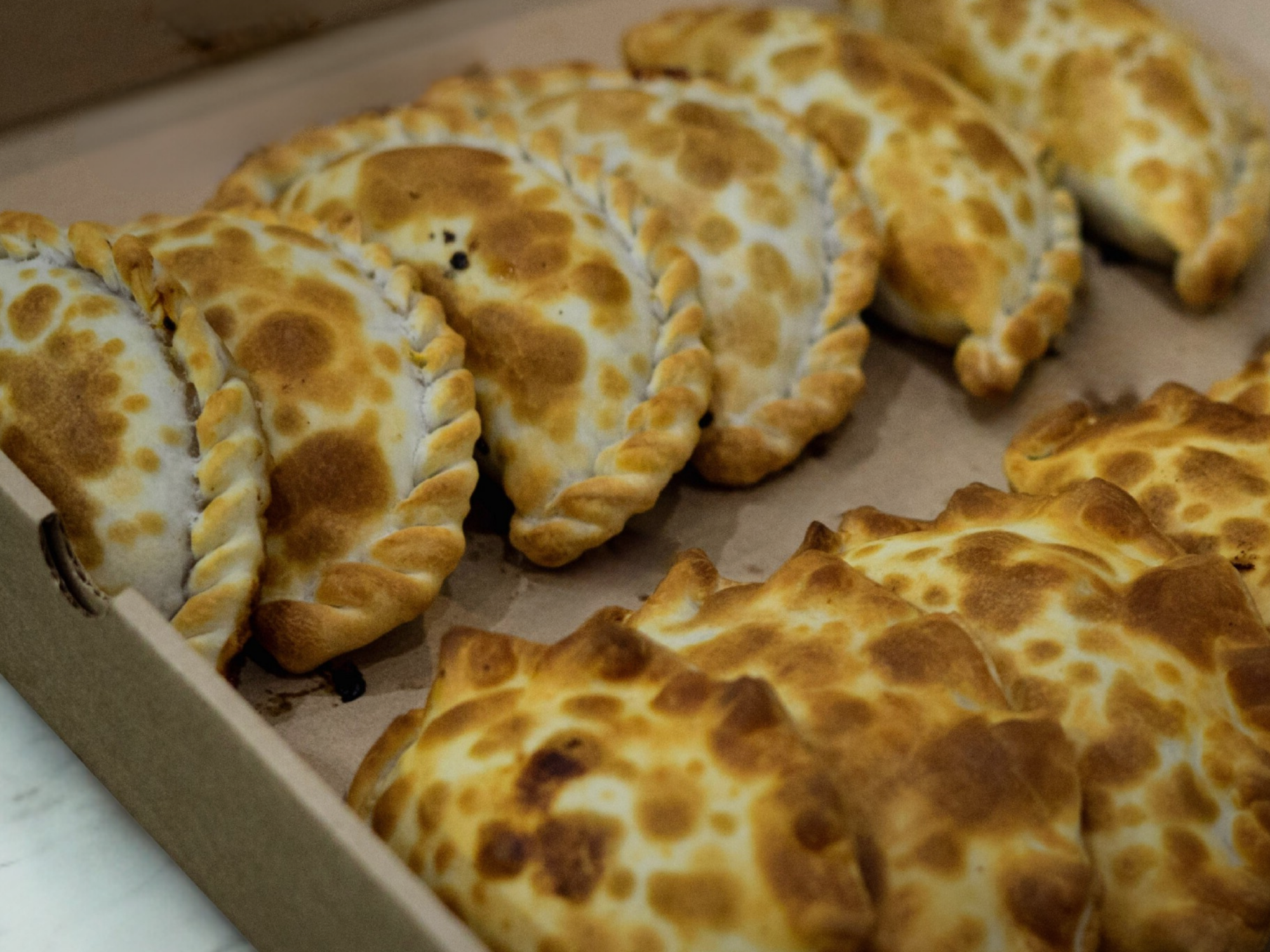 Docena surtida de empanadas