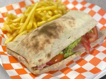 Sándwich Mechada Italiano + Papas Fritas