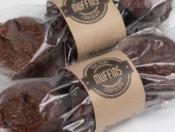 Muffins de chocolate relleno de dulce de leche sin azucar